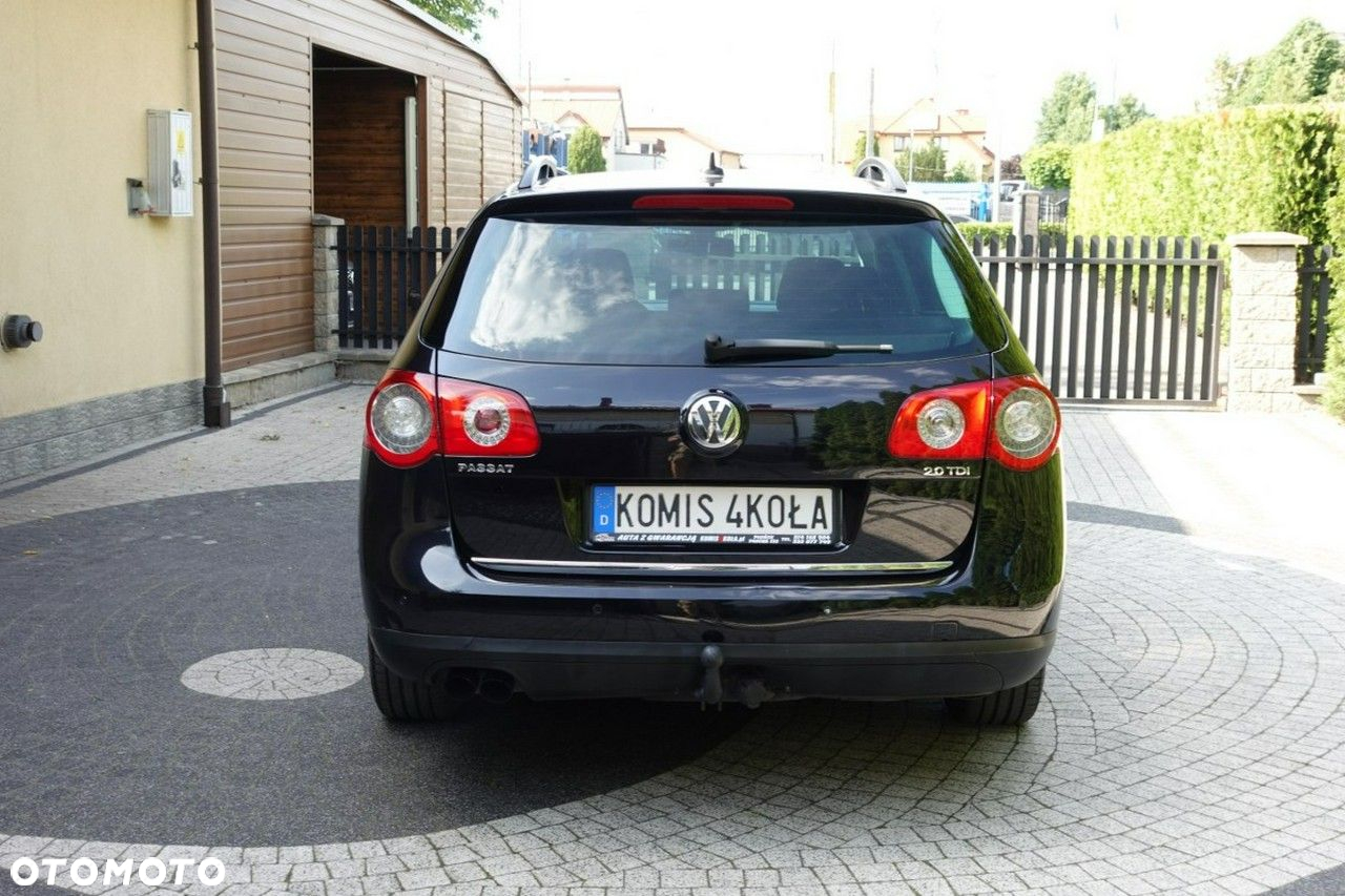 Volkswagen Passat - 6