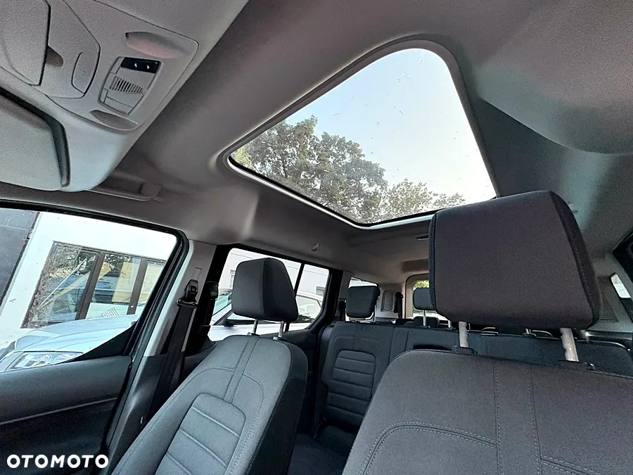 Ford Tourneo Connect Grand - 16