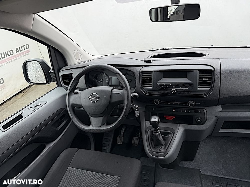 Opel Vivaro Diesel XL Flexcab - 10