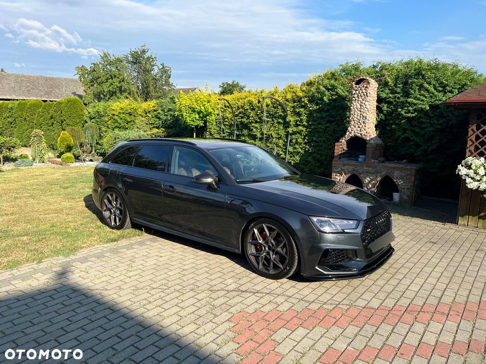 Audi A4 Avant 2.0 TDI Quattro S tronic - 36