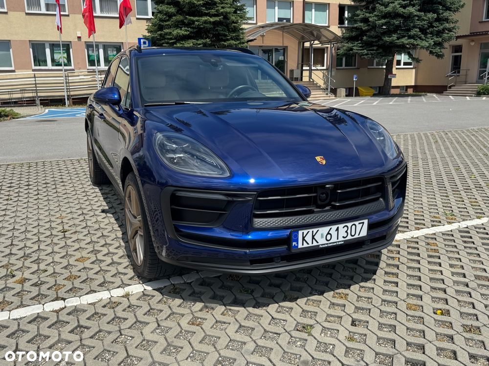 Porsche Macan Standard - 2