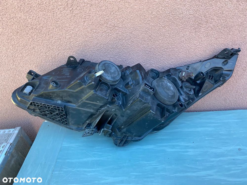 lampy citroen C4 I komplet eu całe - 5