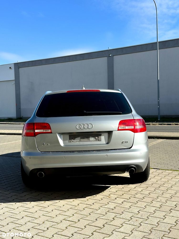 Audi A6 Avant - 13