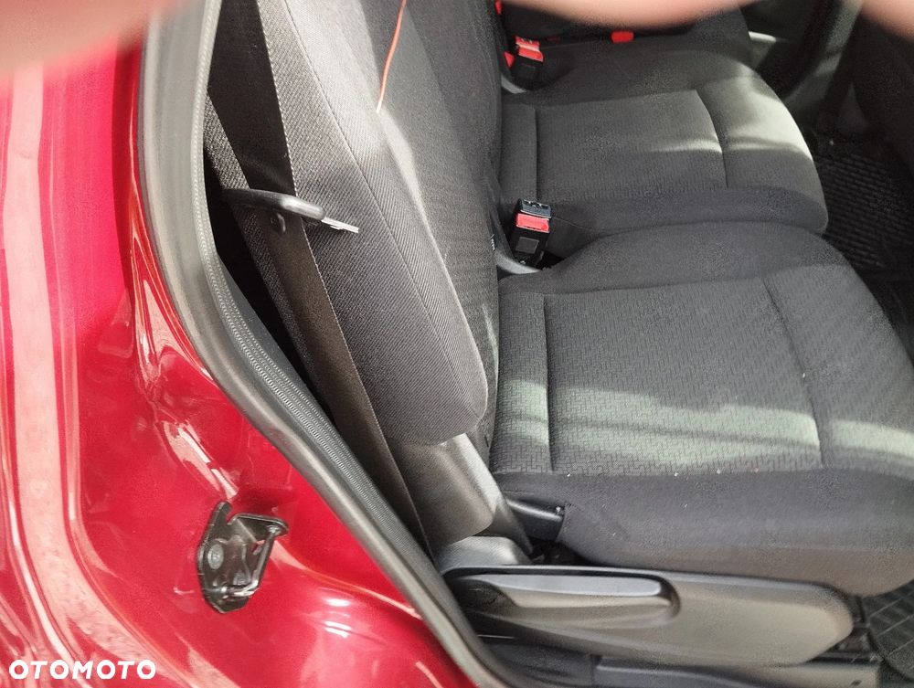 Ford S-Max 2.0 TDCi DPF Trend - 21