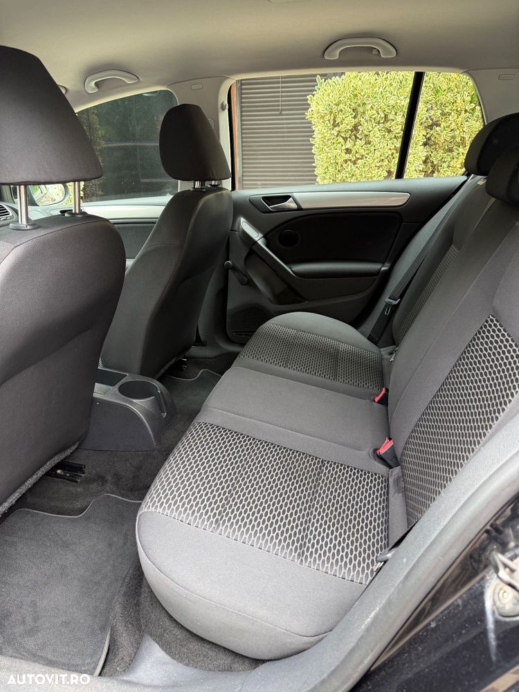 Volkswagen Golf 1.6 TDI BlueMotion Technology DPF Comfortline - 7