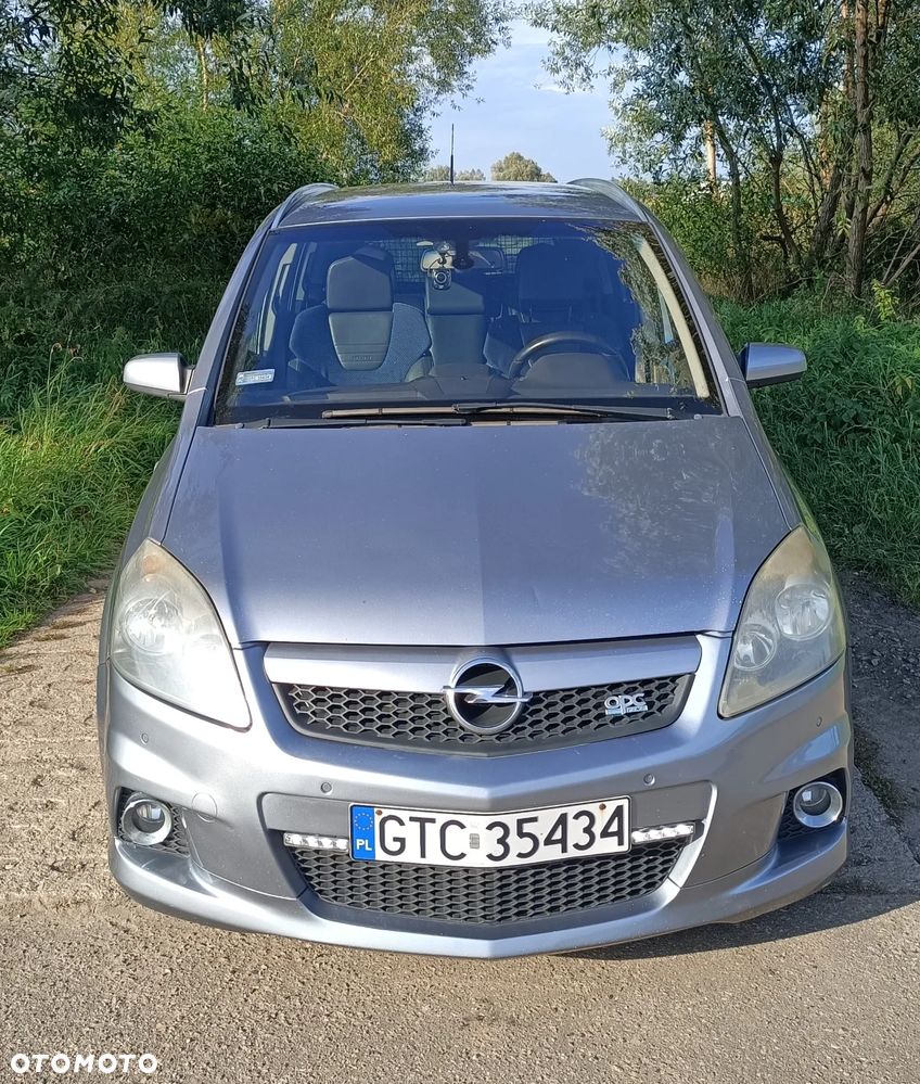 Opel Zafira - 3