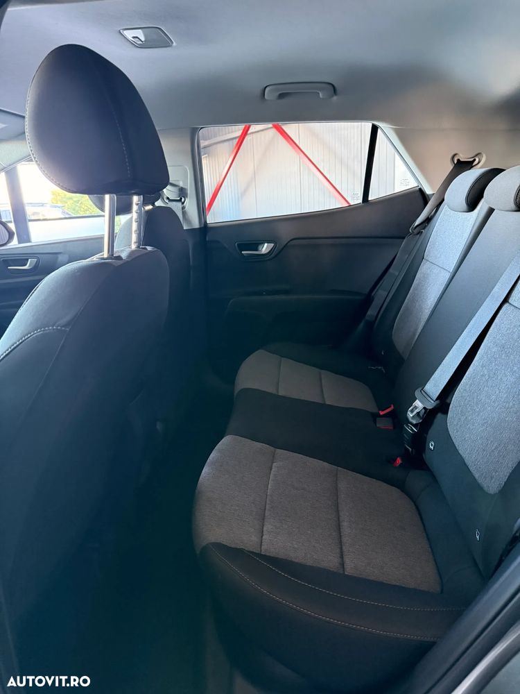 Kia Stonic 1.0 T-GDI 6MT Urban - 5