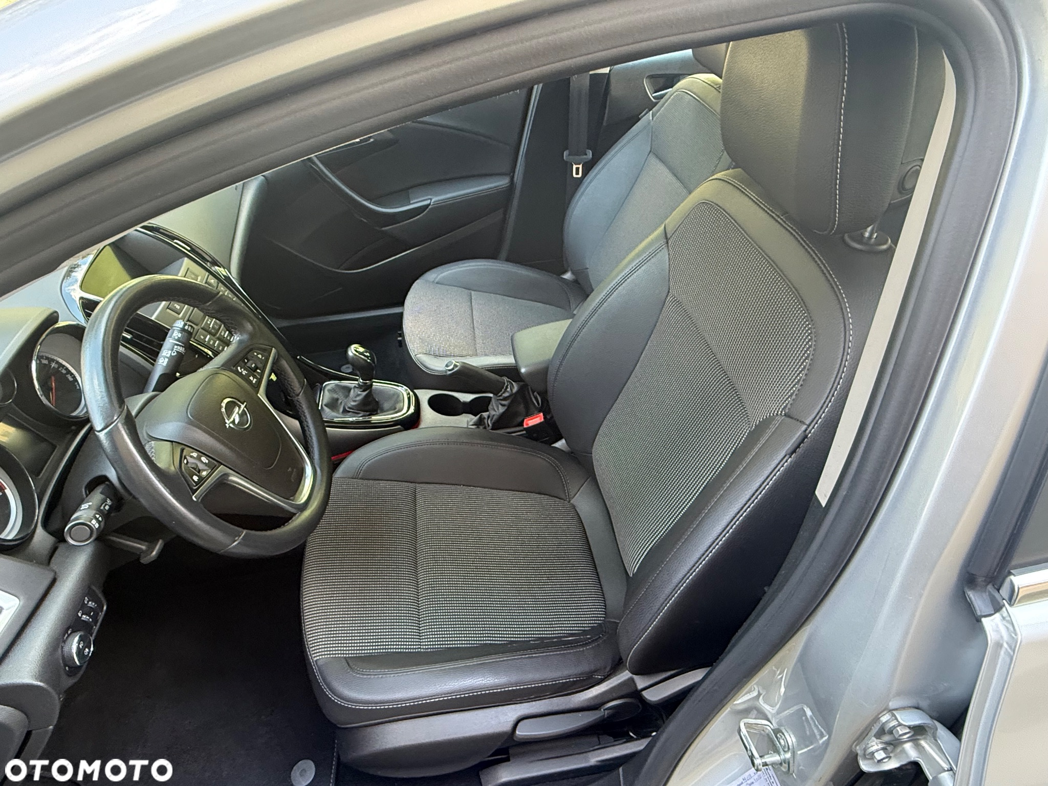 Opel Astra 1.4 Turbo Active - 8