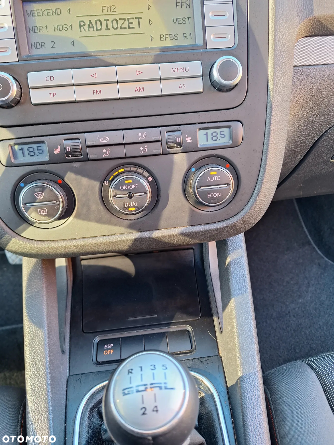Volkswagen Golf 1.4 Goal - 28