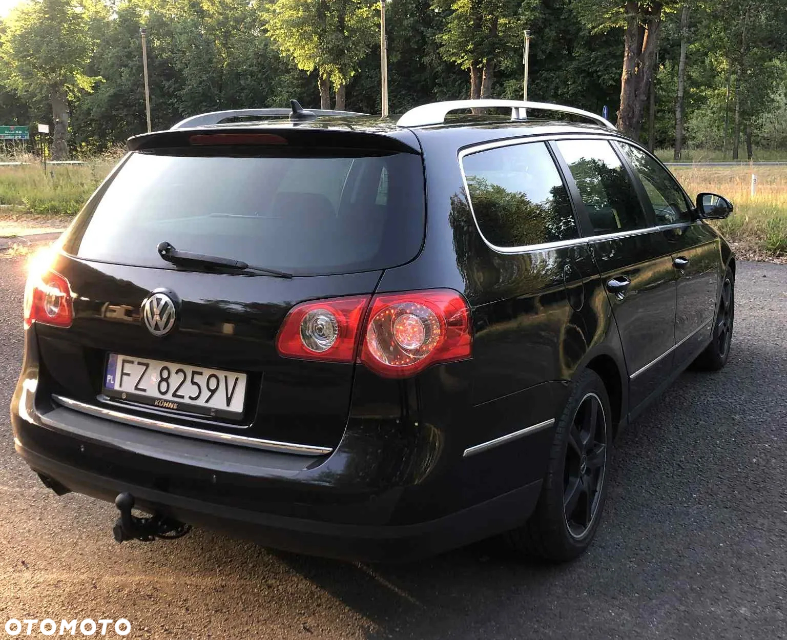Volkswagen Passat Variant 2.0 TDI DPF Sportline - 9