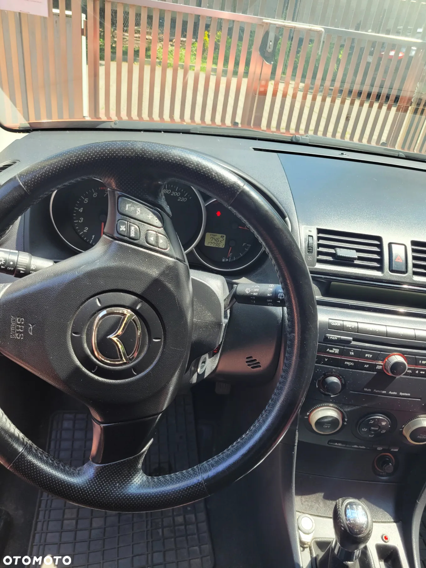 Mazda 3 - 12