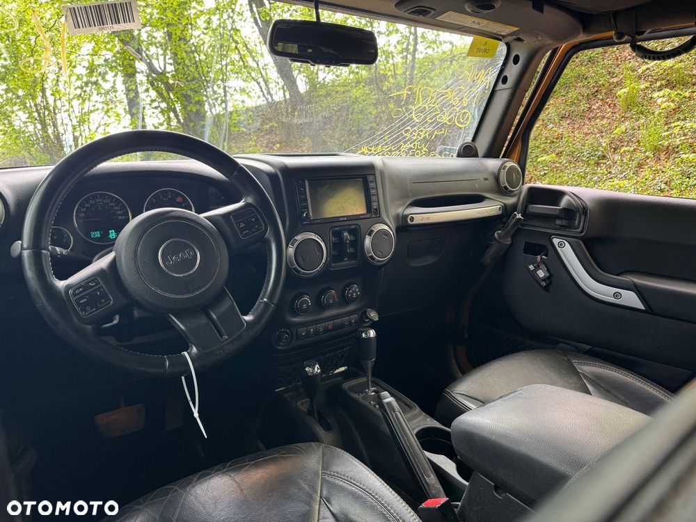 Jeep Wrangler Unlimited 3.6 Automatik Sahara - 18