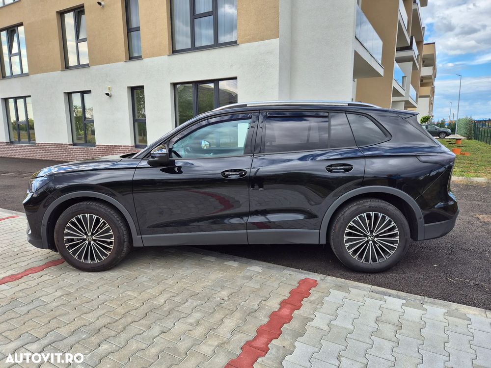 Volkswagen Tiguan 2.0 TDI DSG Advanced - 11