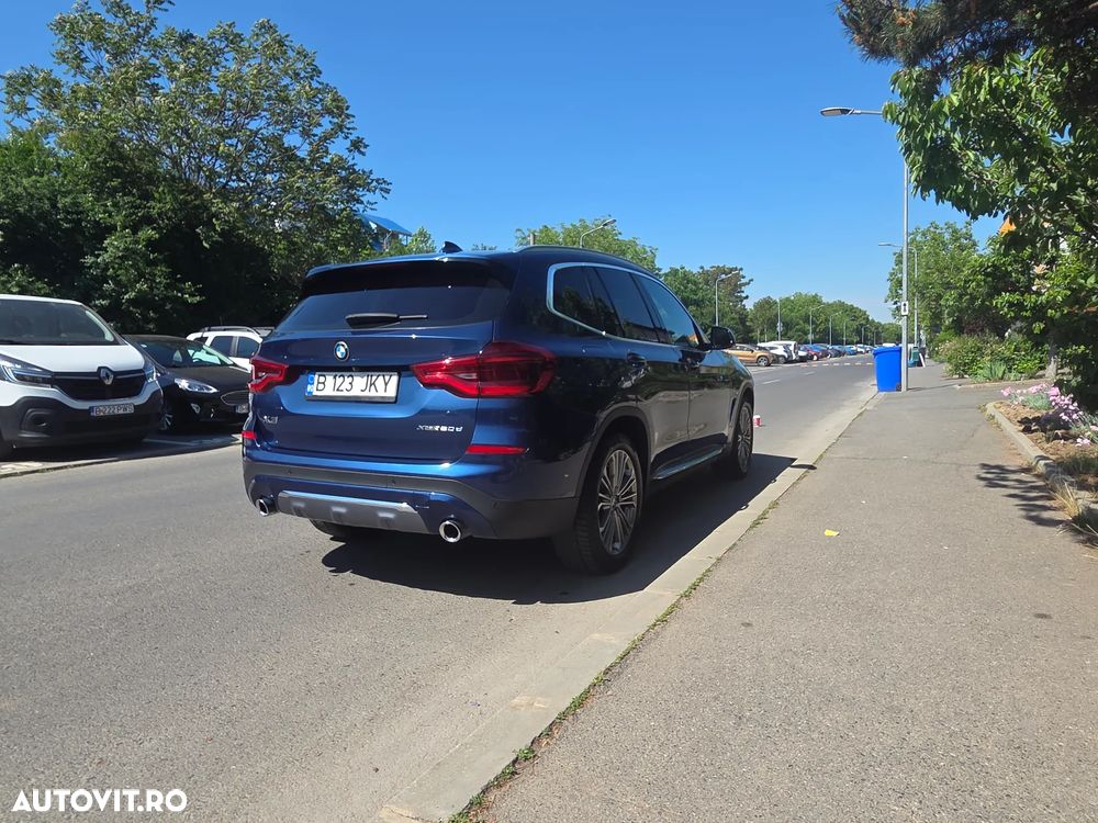 BMW X3 xDrive20d AT Luxury Line - 5