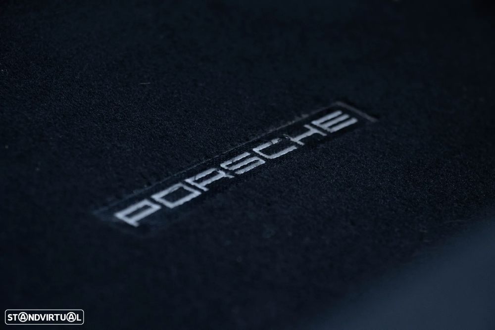 Porsche 911 (991) Carrera S PDK 50 Anos - 33