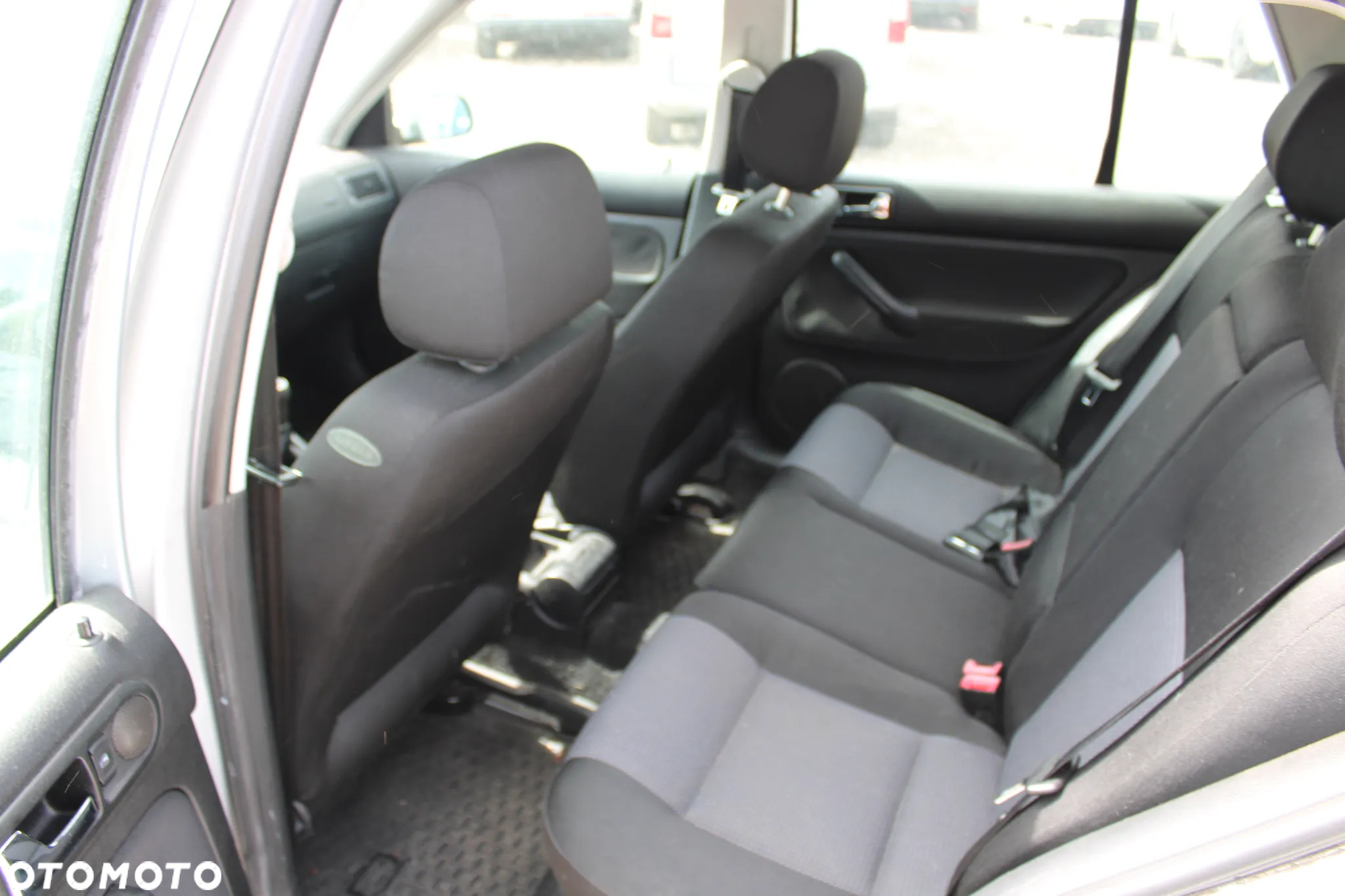 Volkswagen Golf IV 2.0 Highline - 18