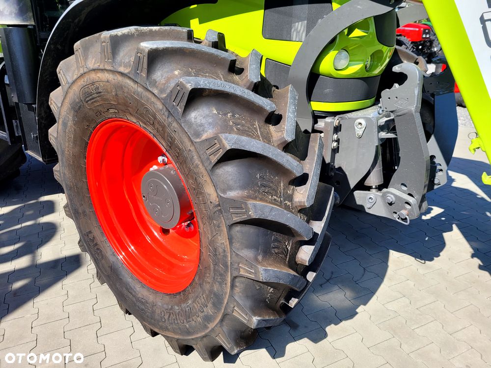 Claas ARION 640 CIS z ładowaczem FL 150 - 30