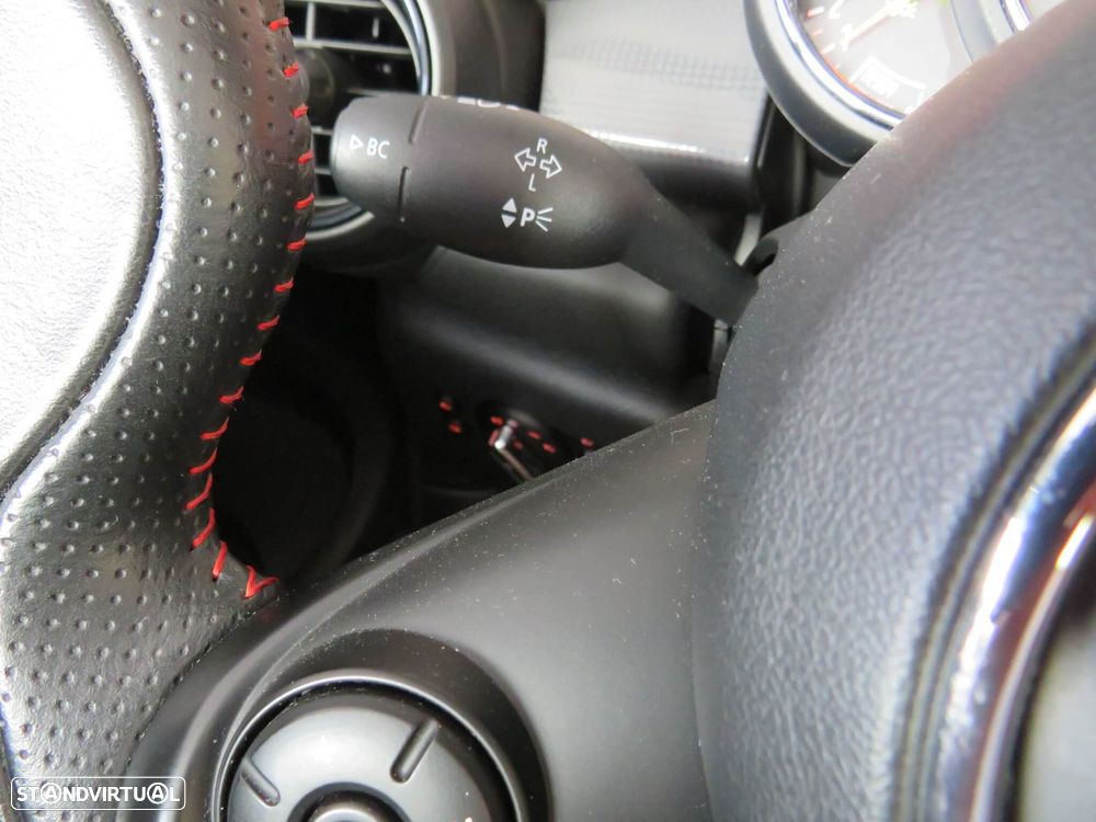 MINI Cabrio Cooper Premium Extra JCW Auto - 26