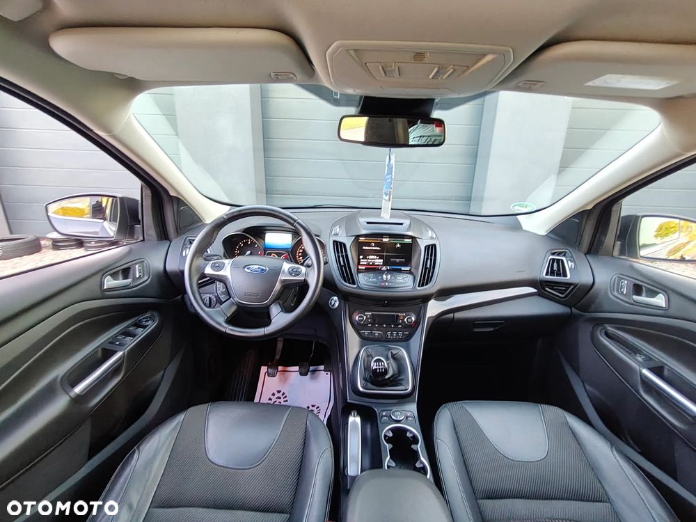 Ford Kuga - 9