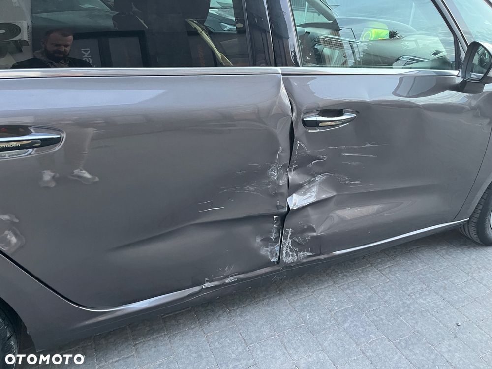 Citroën C4 Picasso - 12