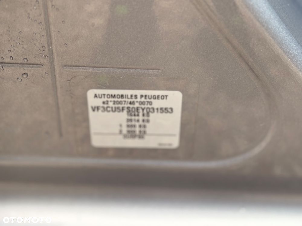 Peugeot 2008 120 VTI Allure - 24