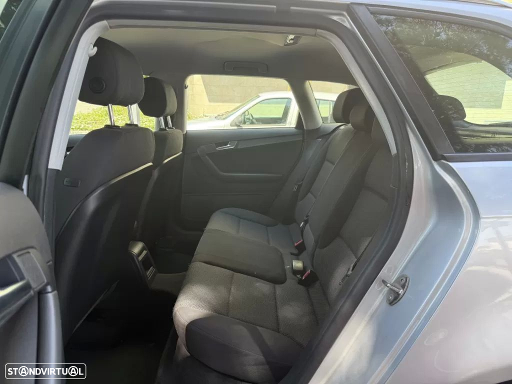 Audi A3 Sportback 2.0 TDI Advance - 10