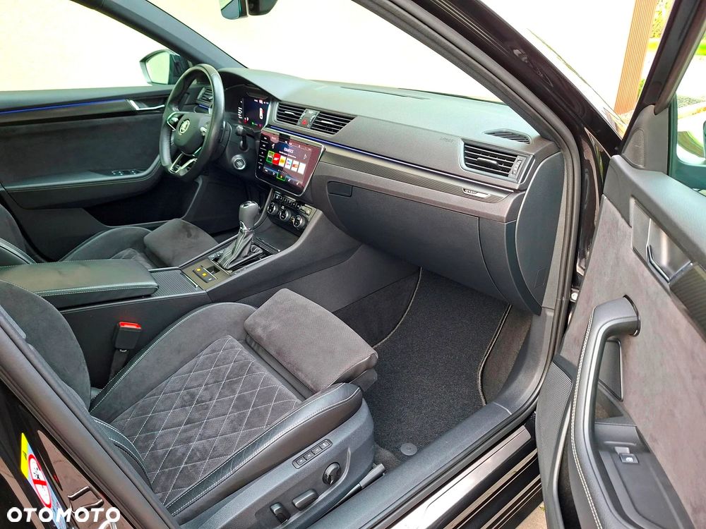 Skoda Superb 2.0 TSI DSG Sportline - 21