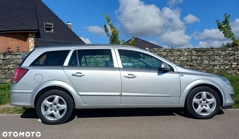 Opel Astra - 8