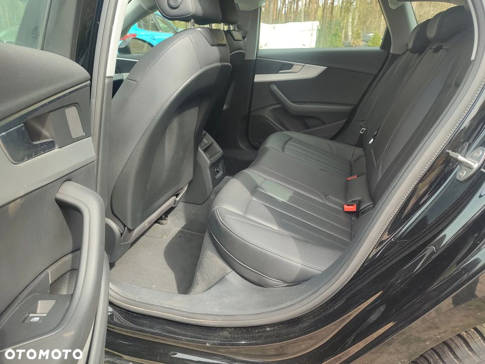 Audi A4 Avant 2.0 TDI DPF multitronic Attraction - 11
