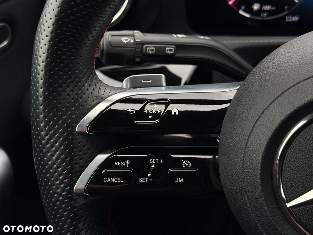 Mercedes-Benz Klasa A 200 AMG Line 7G-DCT - 17