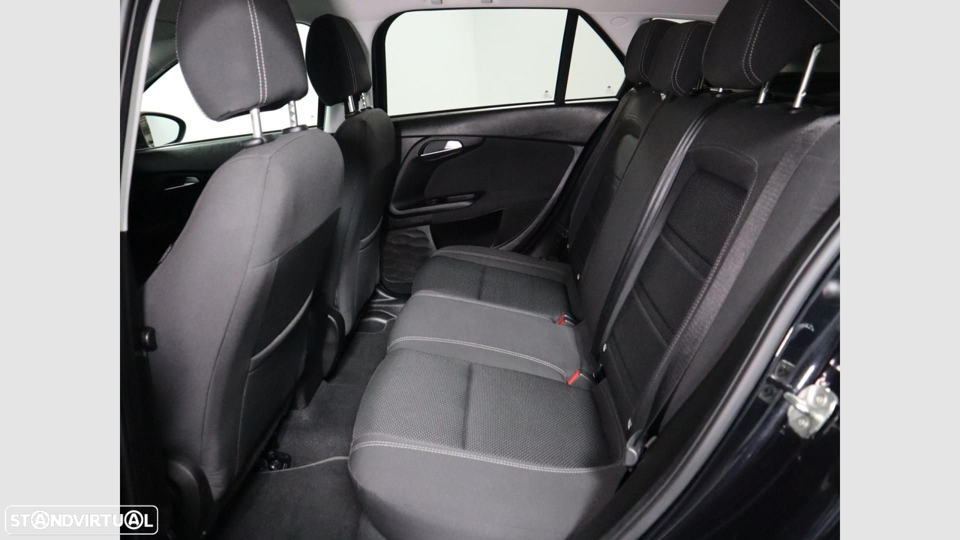 Fiat Tipo Station Wagon 1.0 GSE T3 City Life - 11