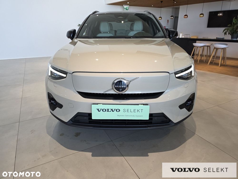 Volvo XC 40 - 3