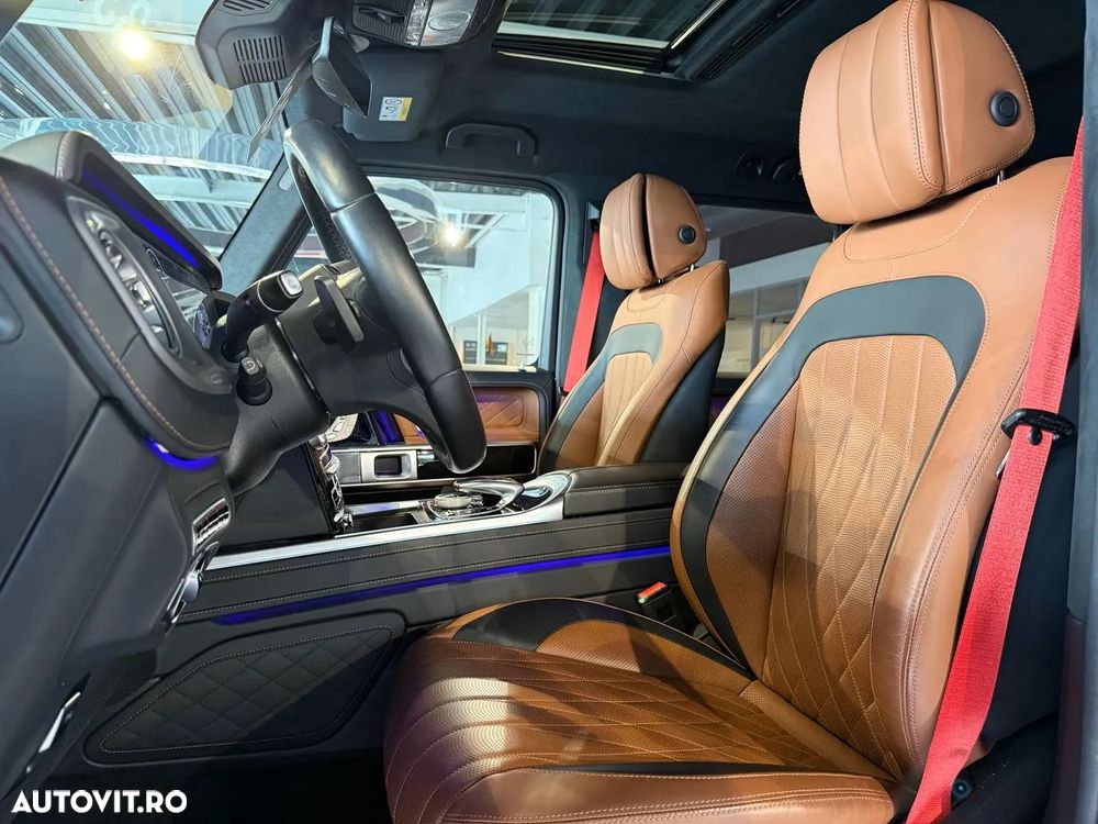 Mercedes-Benz G - 10