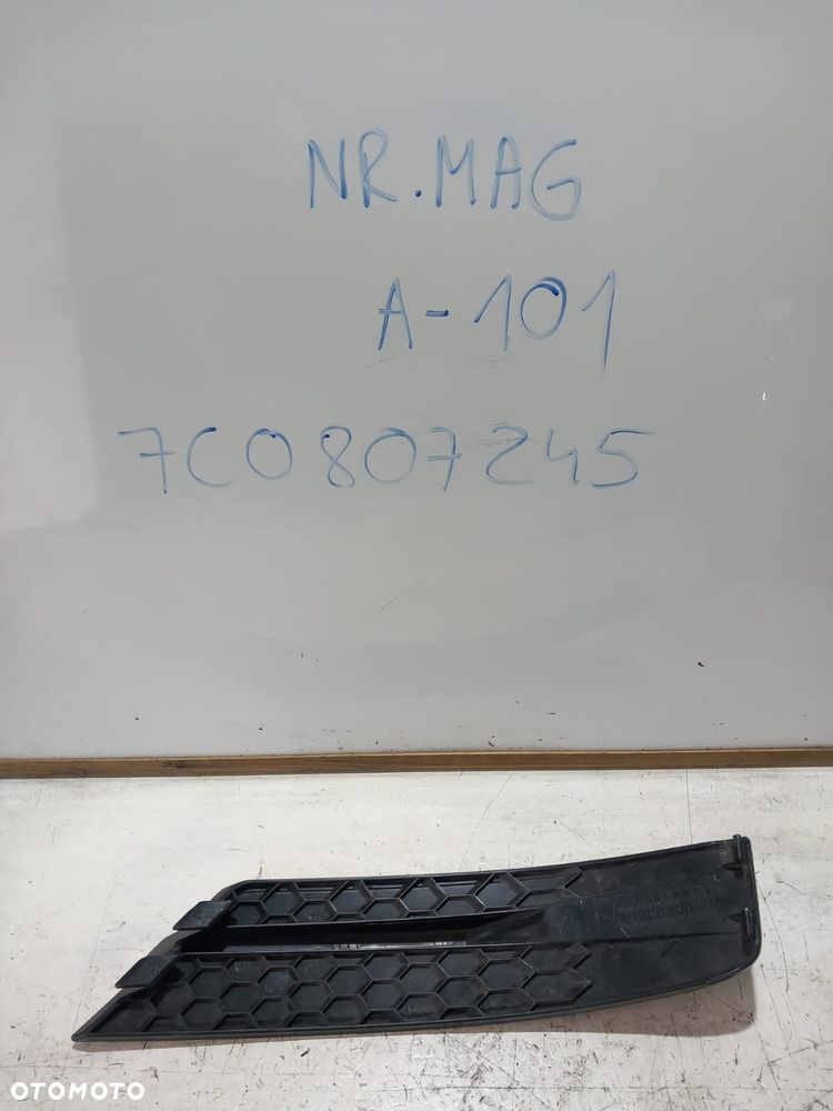 KRATKA ZDERZAKA LEWA PRZÓD VW CRAFTER II 7C0807245 - 2