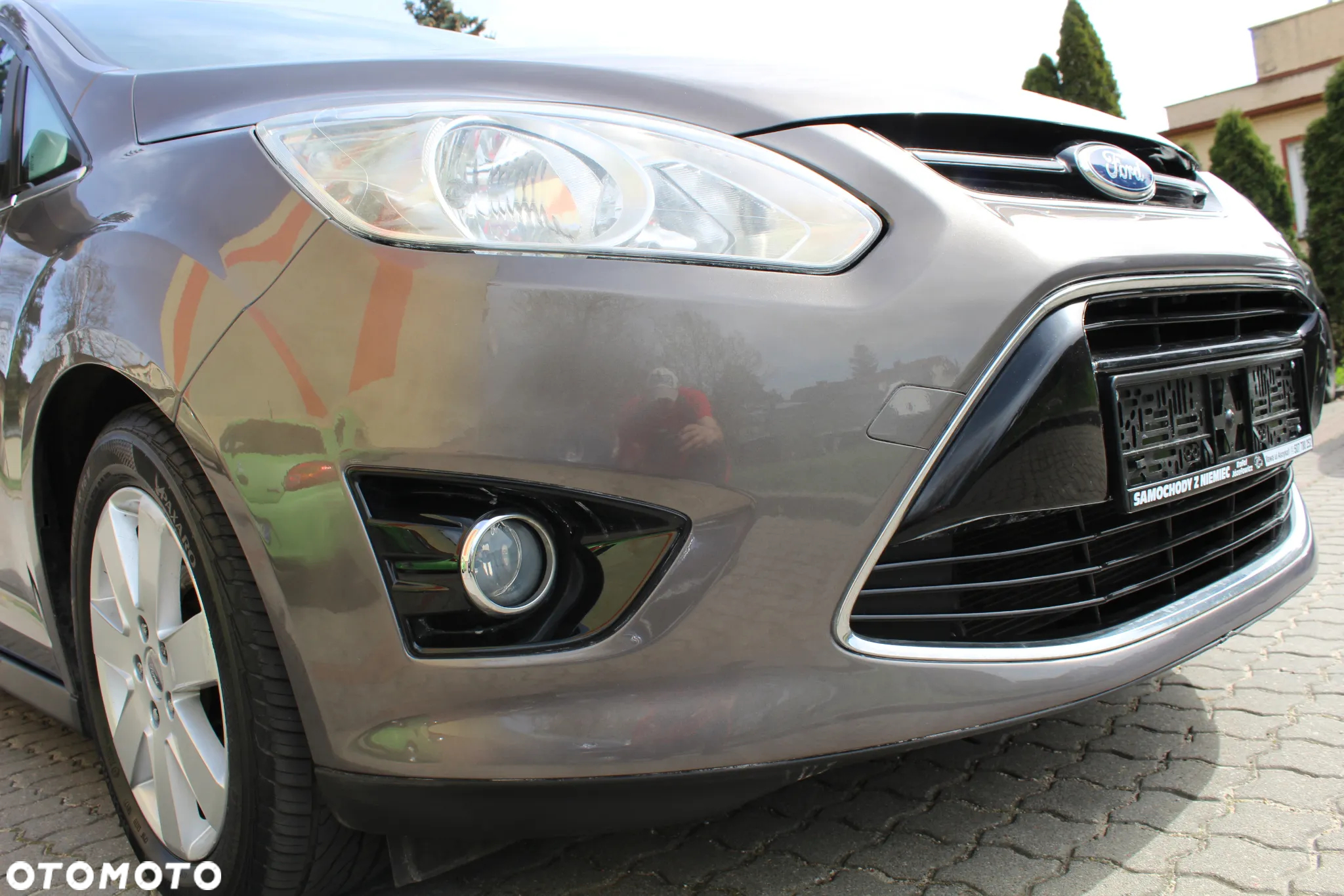 Ford Grand C-MAX - 4