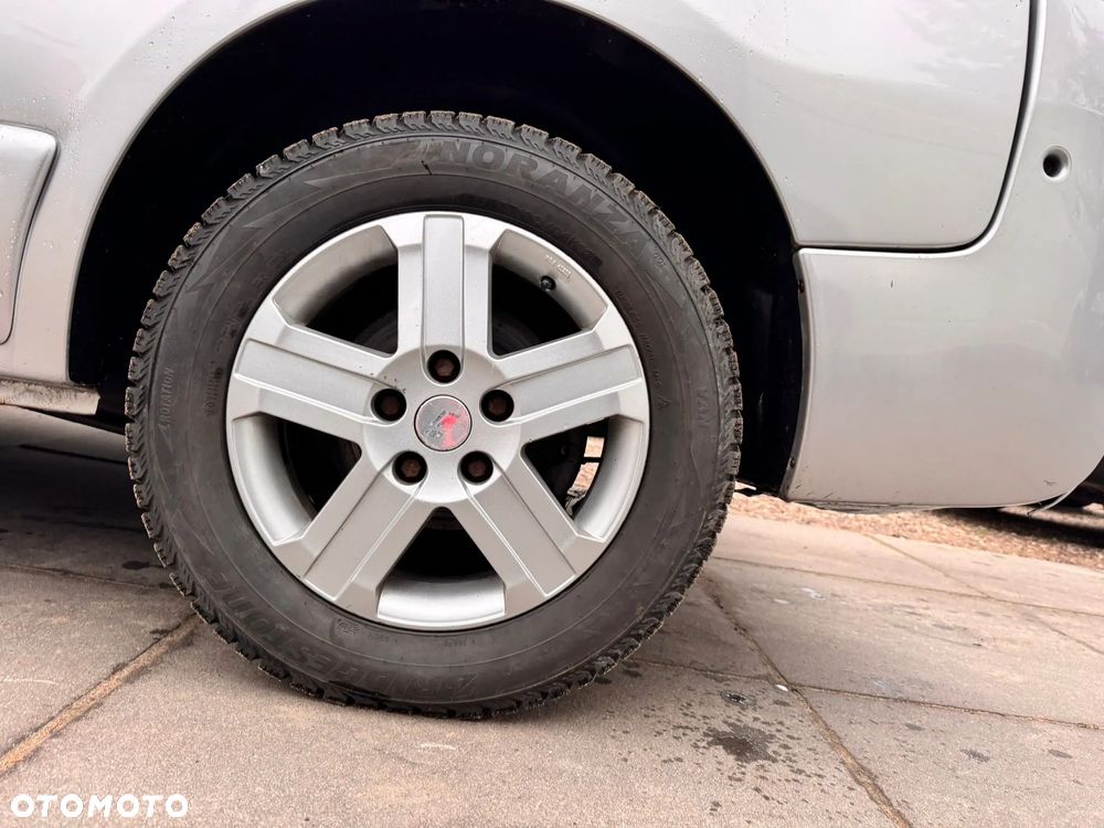 Opel VIVARO BRYGADÓWKA 6 MIEJSC KLIMATYZACJA - 23