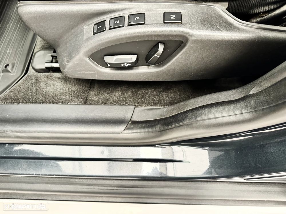 Volvo XC 60 2.0 D3 Drive Summum - 17