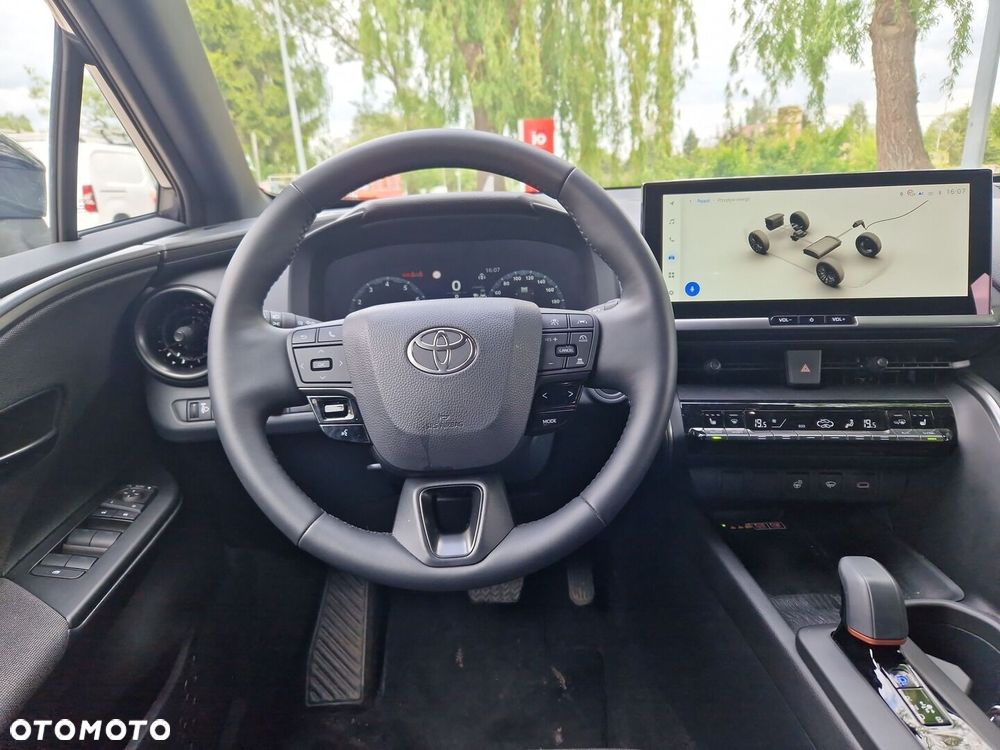 Toyota C-HR - 15