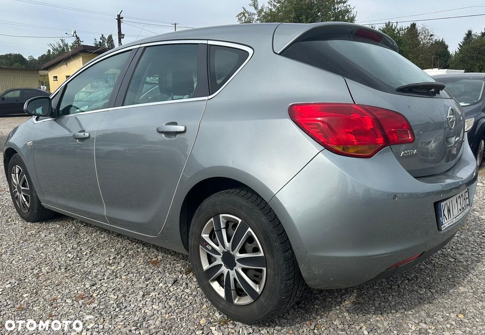 Opel Astra III 1.7 CDTI Edition - 2