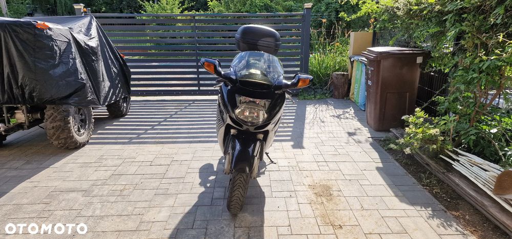 Honda CBR - 7