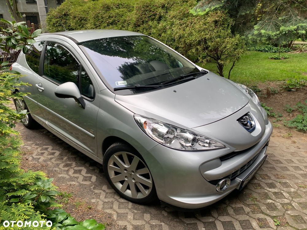 Peugeot 207 150 Turbo Platinum - 11