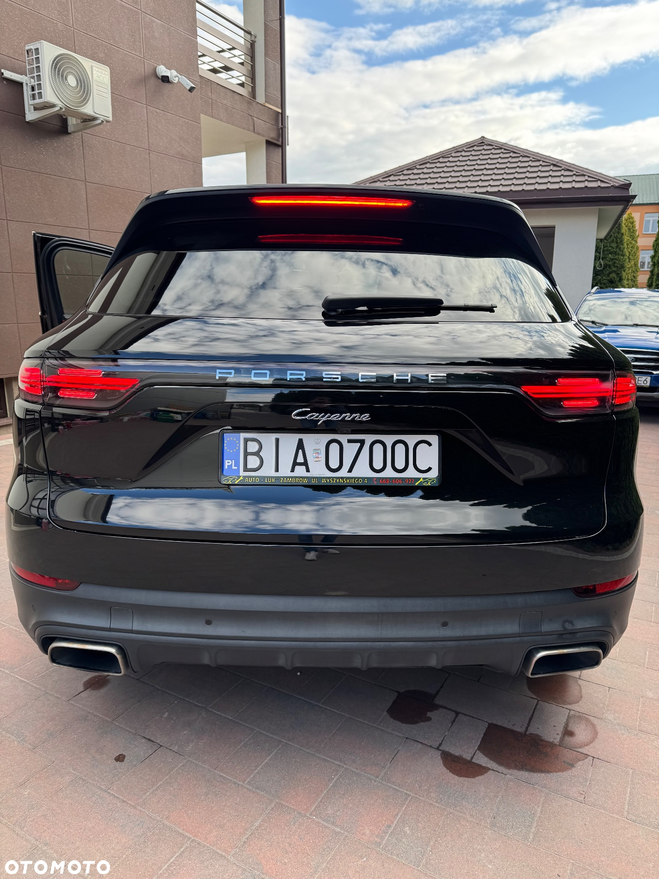 Porsche Cayenne Standard - 20