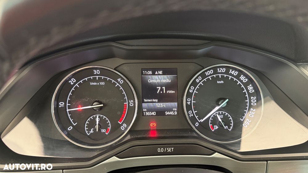 Skoda Superb 2.0 TDI Ambition - 16