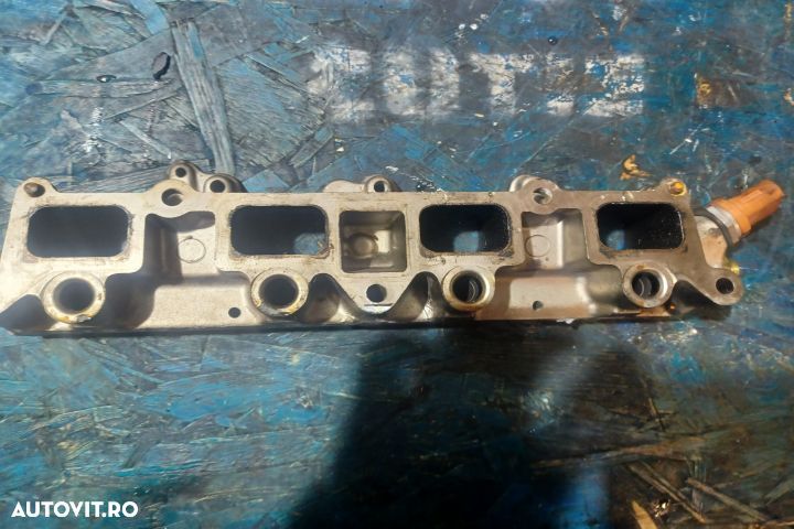 Galerie de admisie Rampa injectoare GK284AHBDE 1.4 CAX Volkswagen VW - 2