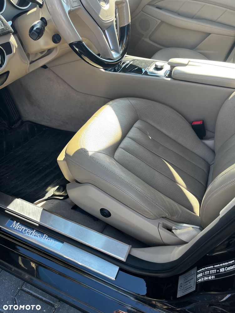 Mercedes-Benz CLS - 23