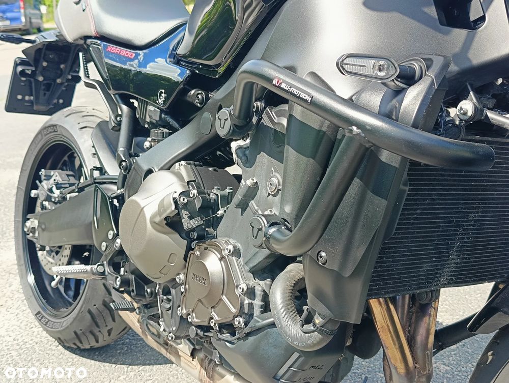 Yamaha XSR - 10