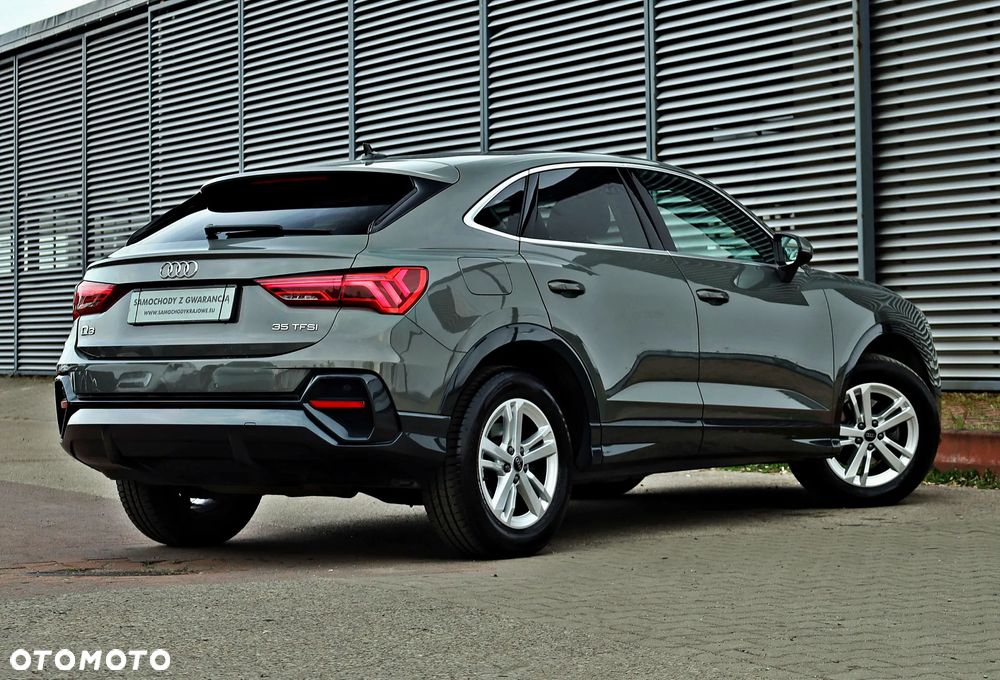 Audi Q3 Sportback - 9