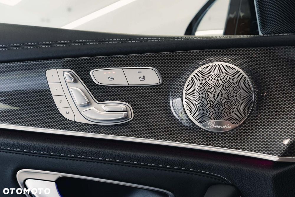 Mercedes-Benz Klasa E AMG 63 S 4-Matic+ - 31