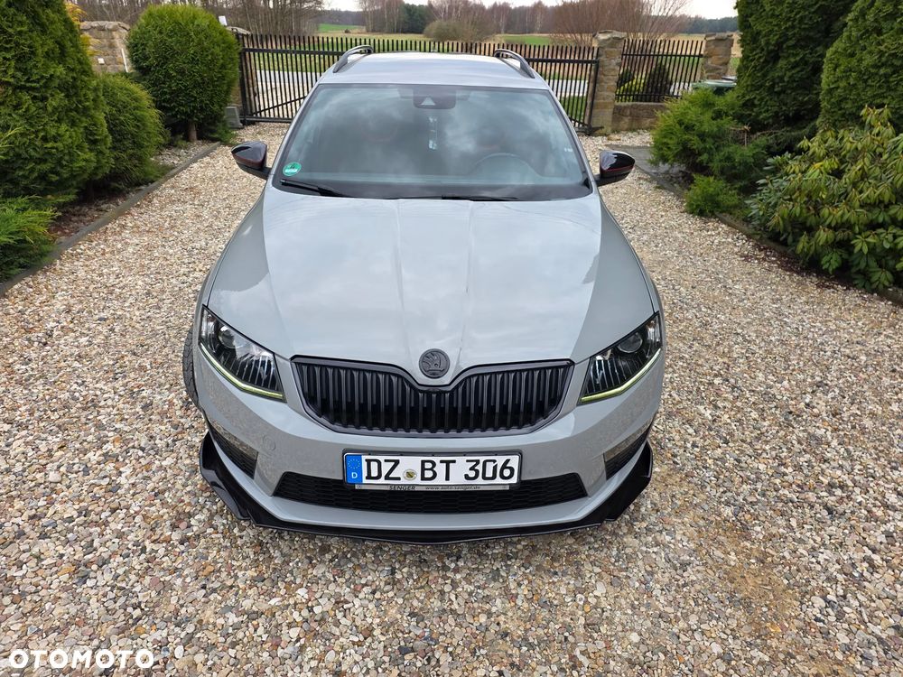 Skoda Octavia 2.0 TDI DSG RS - 5