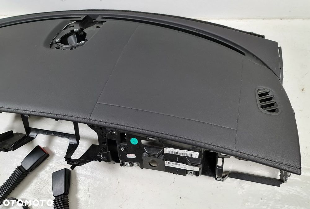 DESKA KONSOLA AIRBAG JAGUAR XF X250 LIFT EUROPA - 2